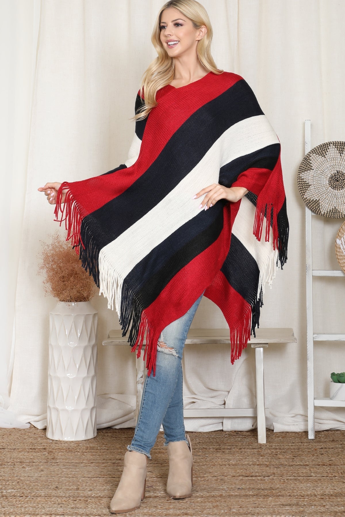 Hdf2099 - Color Block Fringe Poncho